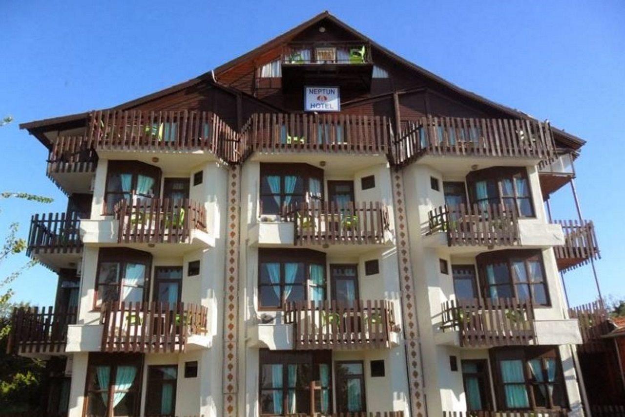 Neptun Hotel Side Eksteriør billede